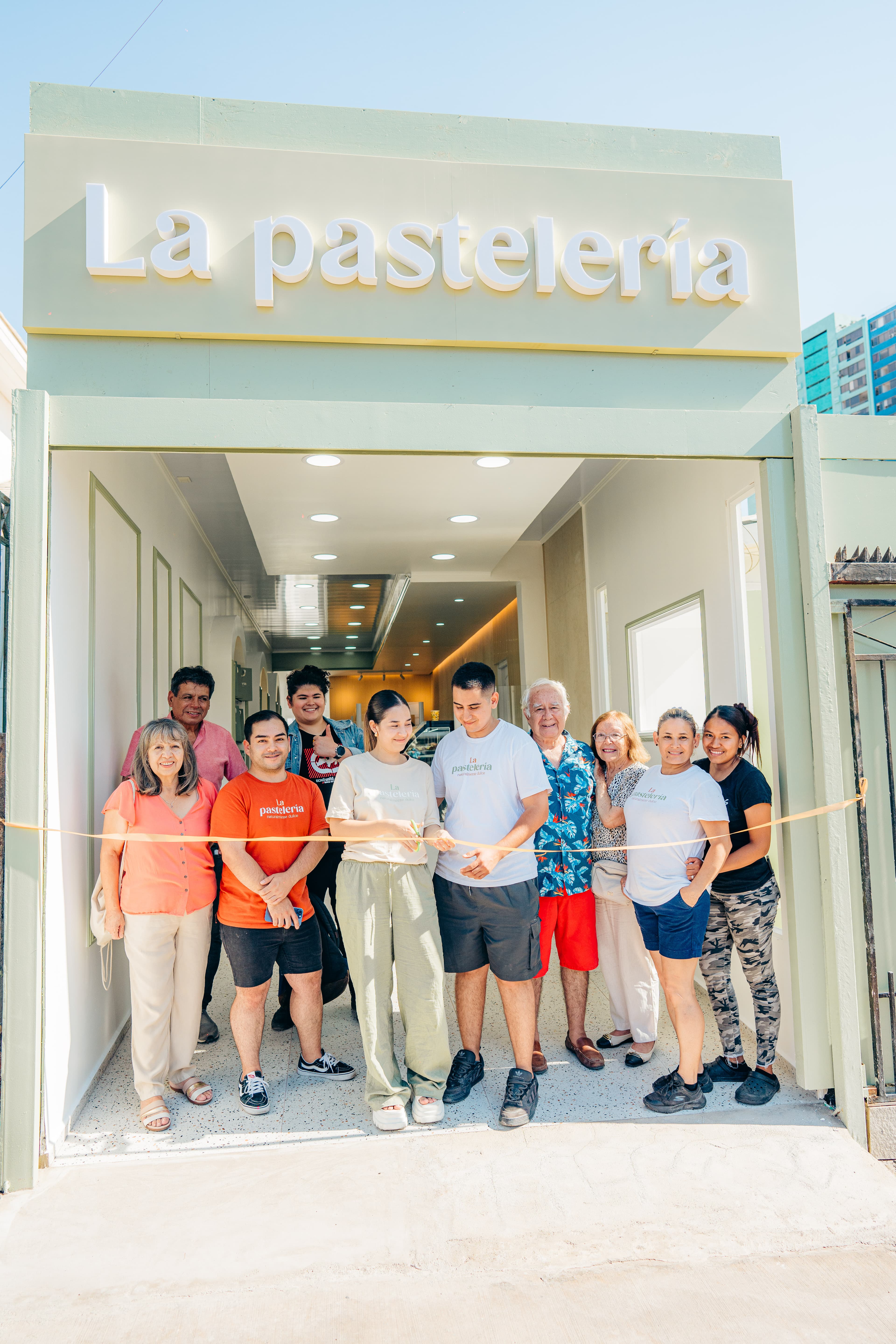 El local recién inaugurado de La Pastelería